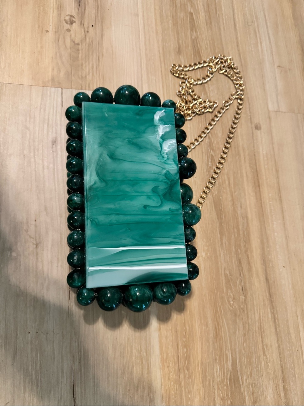 Green Beaded Resin Crossbody Bag with Gold Chain